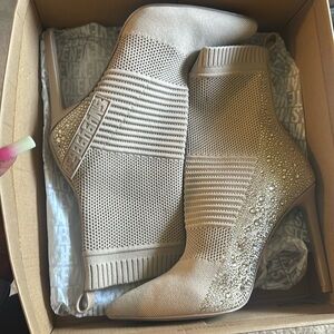 Maxwelle blush steve madden shoes